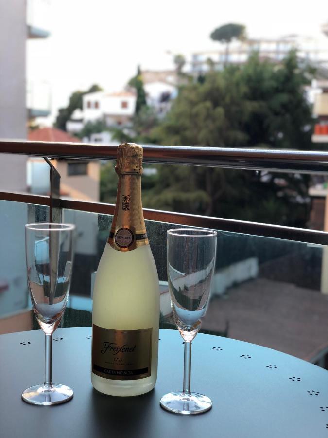 Apartament Lloret De Mar With Terrace Exterior foto